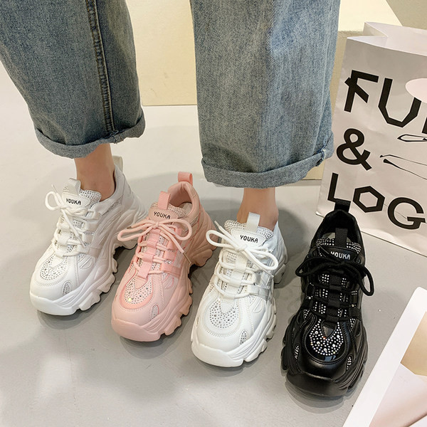 Model nou de adidași de damă cu pietre și șireturi în trei culori