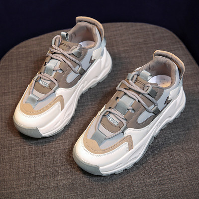 Kareda kõrge tallaga naiste vabaaja tossud