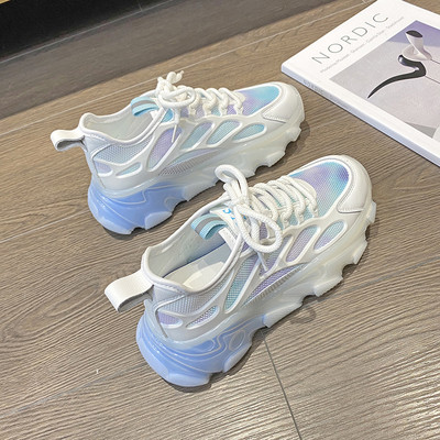 Tenisi dama respirabili cu sireturi si platforma de 5,5 cm