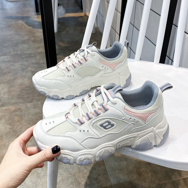 Pavasara sieviešu kedas ar raupju zoli un šņorēm - vairākās krāsās