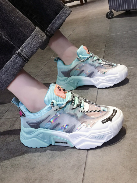 Sieviešu kedas zaigojošās krāsās un 5 cm platformu