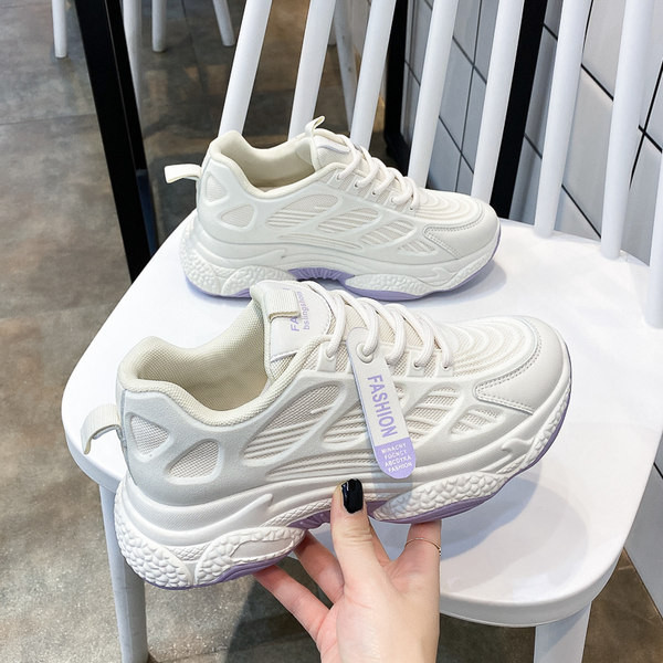 Ikdienas sieviešu kedas ar mežģīnēm un raupju zoli - divas krāsas