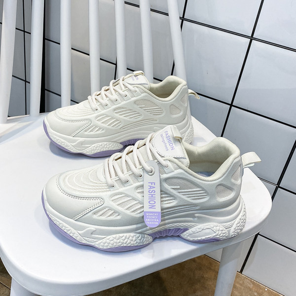 Ikdienas sieviešu kedas ar mežģīnēm un raupju zoli - divas krāsas