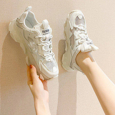 Model nou de adidasi de vara dama cu sireturi in doua culori