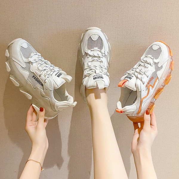 Model nou de adidasi de vara dama cu sireturi in doua culori