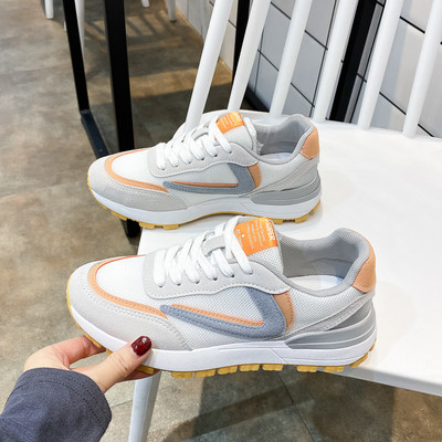 Sporta un ikdienas sieviešu kedas ar plakanu zoli vairākās krāsās