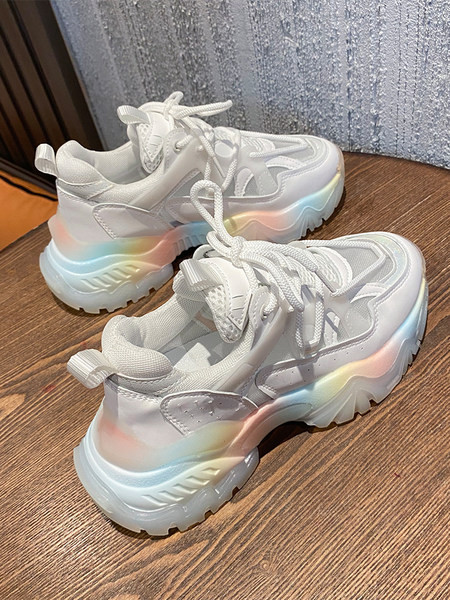 Sieviešu kedas ar krāsainu zoli un sietu