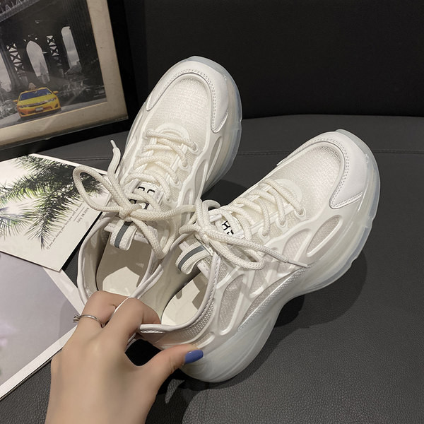 Ikdienas sieviešu kedas baltā krāsā