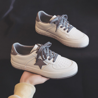 Sieviešu ikdienas kedas ar aplikāciju