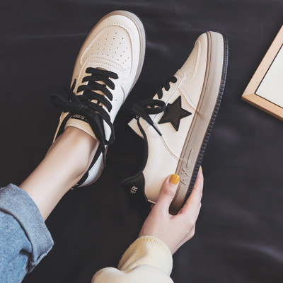 Sieviešu ikdienas kedas ar aplikāciju