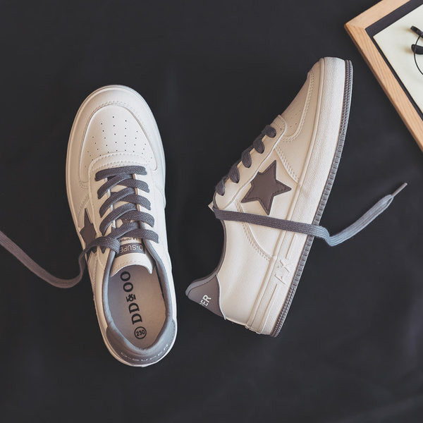 Sieviešu ikdienas kedas ar aplikāciju