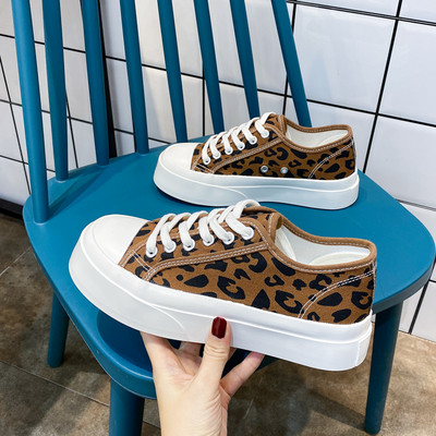 Jauns sieviešu tekstila kedu modelis ar šņorēm