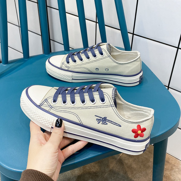 Tenisi dama casual din material textil cu broderie