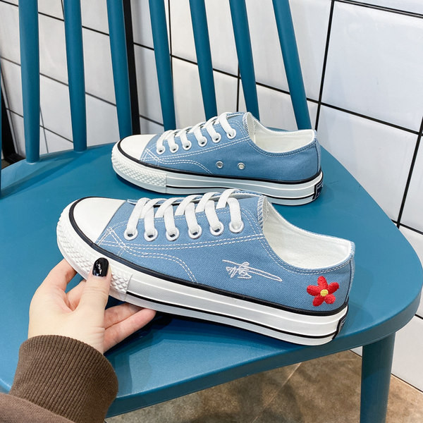 Tenisi dama casual din material textil cu broderie