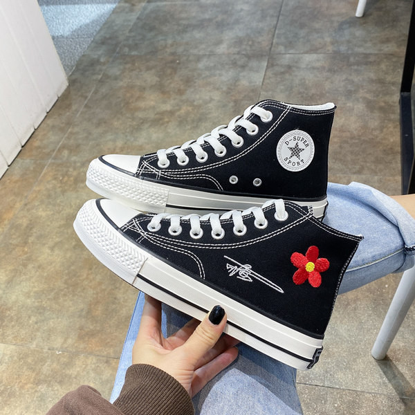 Modernas sieviešu augstās kedas ar izšuvumu un plakanu zoli