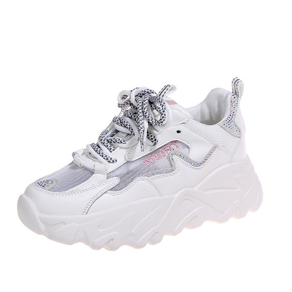 Baltas ikdienas sieviešu kedas ar augstām zolēm