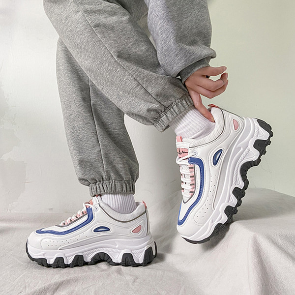 Adidași de primăvară pentru sport și viața de zi cu zi din piele ecologică