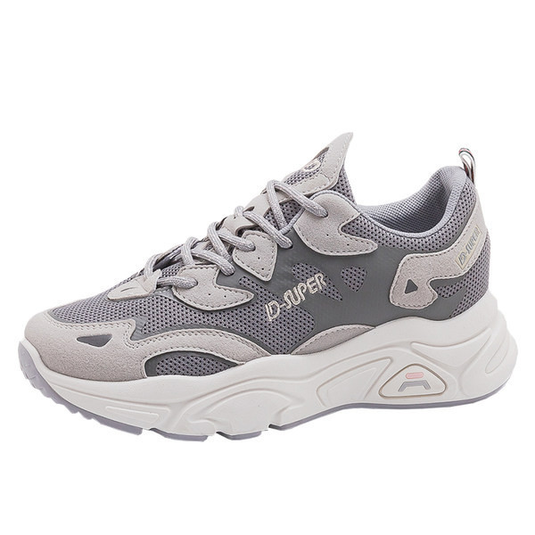 Jauns sieviešu sporta apavu modelis ar raupju zoli