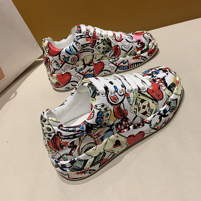 Jauns kedu modelis ar krāsainu apdruku