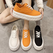 Sieviešu audekla kedas ar mežģīnēm un plakanu zoli