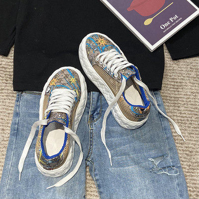 Ikdienas sieviešu krāsainas kedas ar 4,5 cm zoli