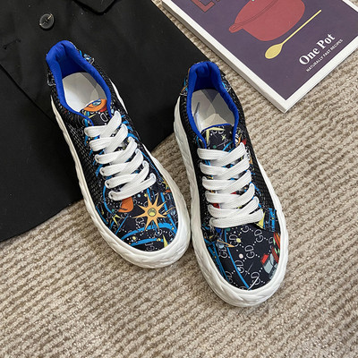 Ikdienas sieviešu krāsainas kedas ar 4,5 cm zoli