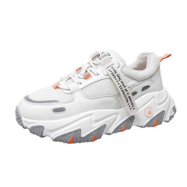 Mūsdienīgas kedas ar raupju zoli - jauns modelis