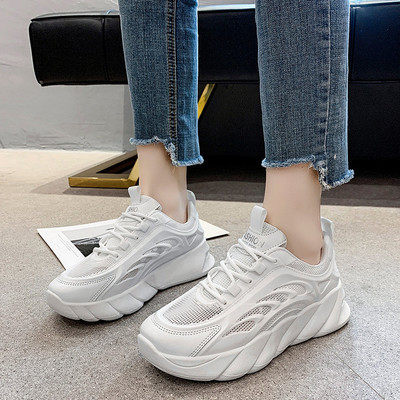 Tenisi dama respirabili cu sireturi - in doua culori