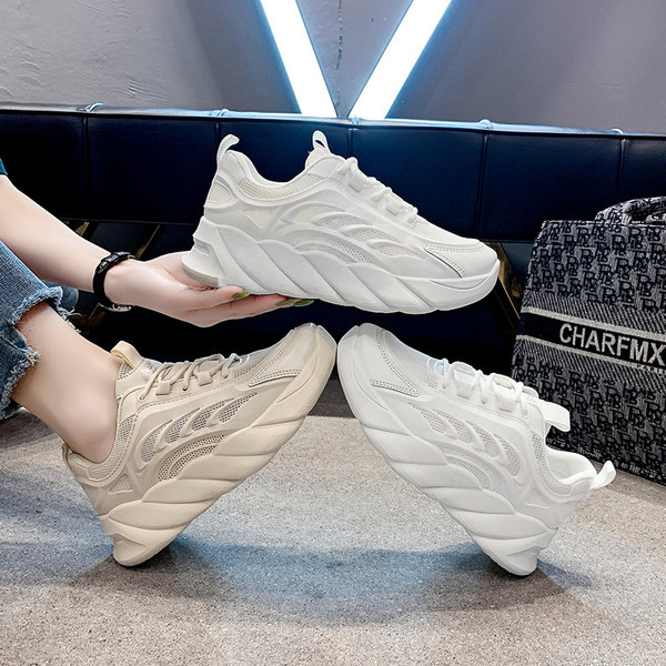 Tenisi dama respirabili cu sireturi - in doua culori