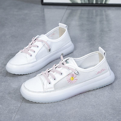 Vasaras sieviešu kedas ar saitēm un izšuvumiem