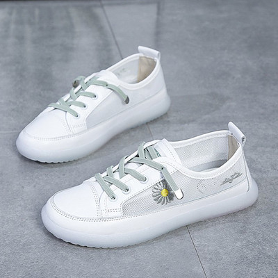 Vasaras sieviešu kedas ar saitēm un izšuvumiem