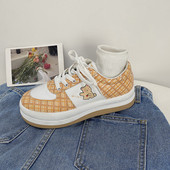 Ikdienas sieviešu kedas ar lācīša aplikāciju