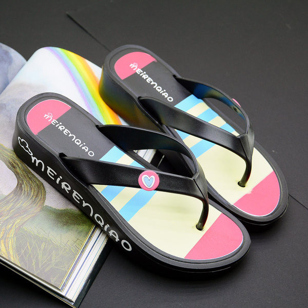 Șlapi antiderapante pentru damă cu inscripție