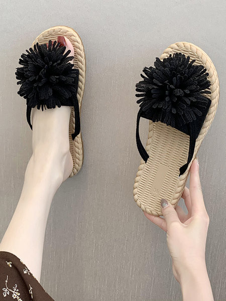 Sieviešu ikdienas čības ar 3D ziedu un plakanu zoli