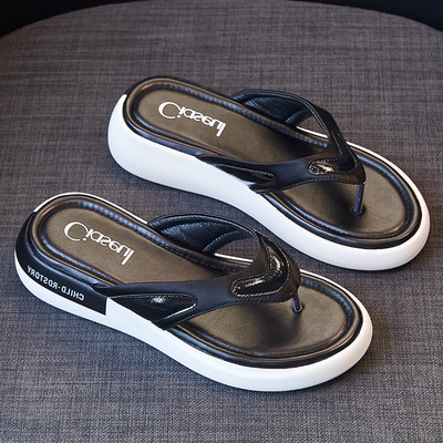 Jauns ikdienas čību modelis ar siksnu pāri pirkstiem