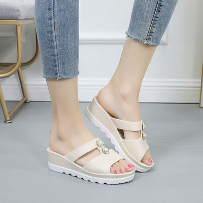 Papuci de dama din piele cu decor si platforma in mai multe culori