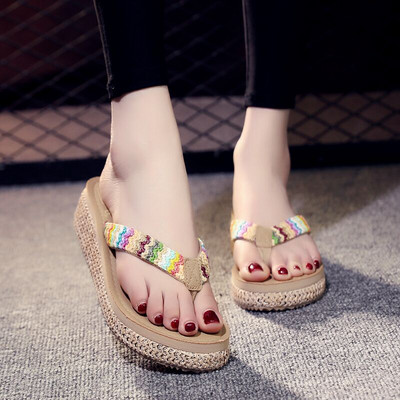 Ikdienas sieviešu čības starp pirkstiem - divi modeļi