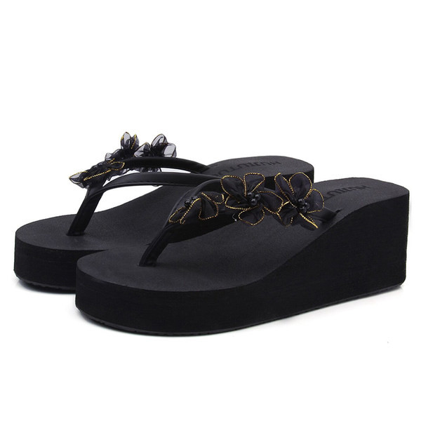 Sieviešu flipas ar platformu un 3D ziediem