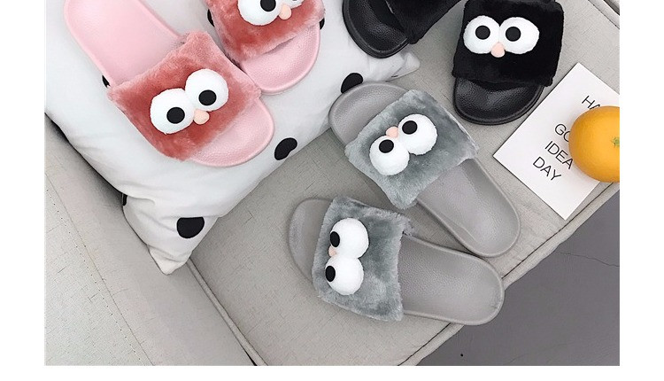 Ikdienas sieviešu čības ar 3D aplikāciju un dūnu