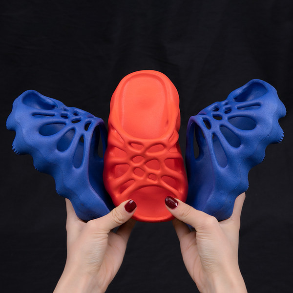 Sieviešu ikdienas gumijas čības vairākās krāsās