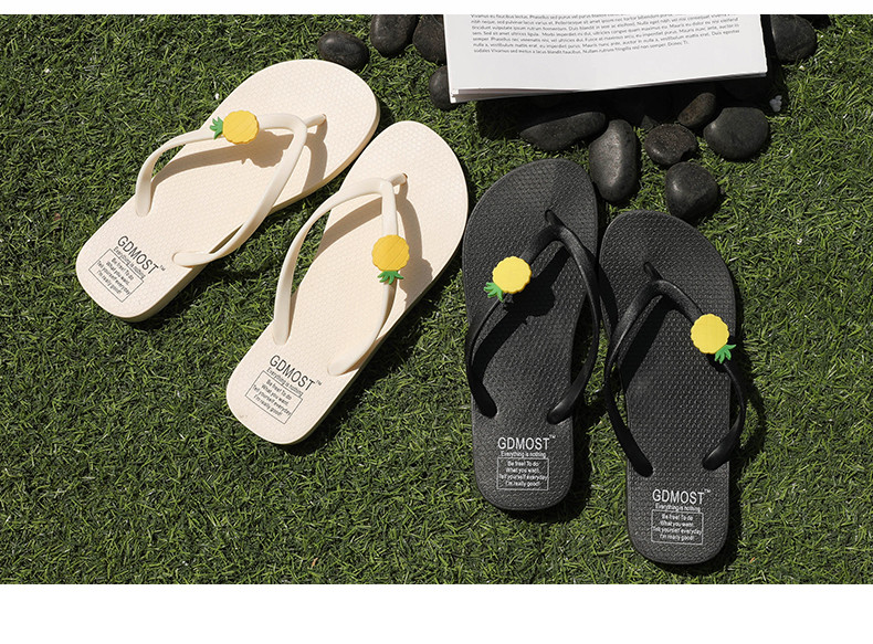 Flip-flops damă de plajă între degetele de la picioare - mai multe modele