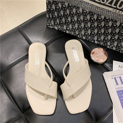 Sieviešu modernas čības no eko ādas ar plakanu zoli