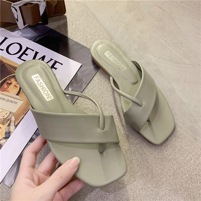 Sieviešu modernas čības no eko ādas ar plakanu zoli