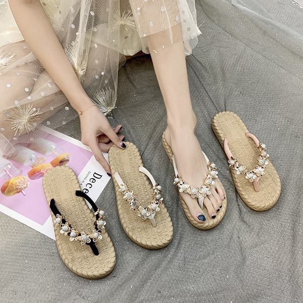 Papuci casual de dama cu talpa plate si decor metalic