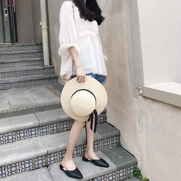 Elegantas sieviešu čības no eko ādas ar zemiem papēžiem