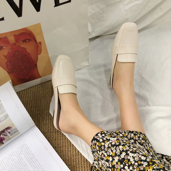 Jauns sieviešu ādas čību modelis trīs krāsās piemērotas pavasarim