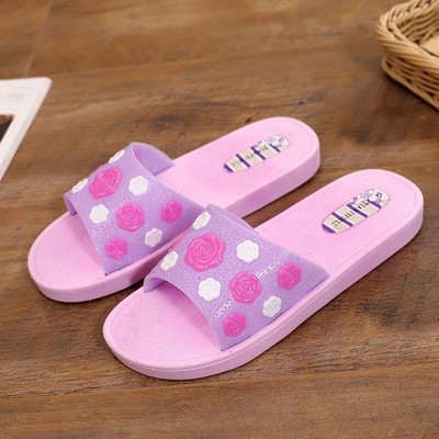 Sieviešu ikdienas čības ar plakanu zoli - četrās krāsās