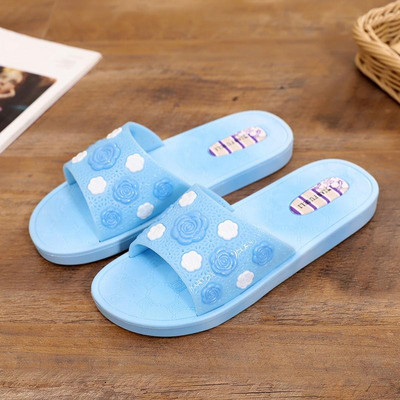 Sieviešu ikdienas čības ar plakanu zoli - četrās krāsās