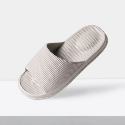 Sieviešu gumijas čības ar zemu zoli