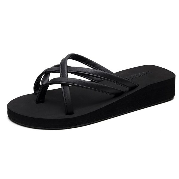 Papuci de dama actuali cu bretele din piele ecologica